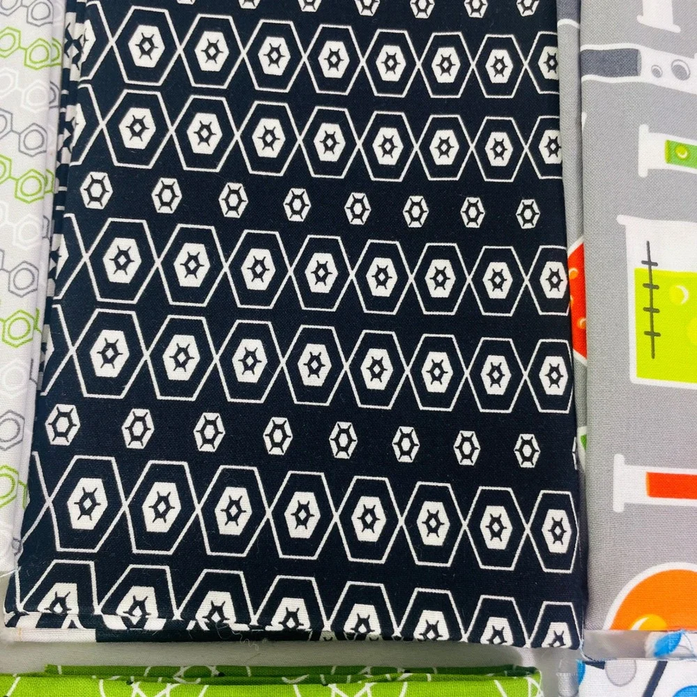 Robert Kaufman Quilt Kit Fabric Bundle 5.25 yds Science Chemistry Biology DNA